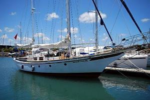 Click image for larger version

Name:	47_Vagabond_Cutter_ketch.jpg
Views:	71
Size:	28.5 KB
ID:	1141