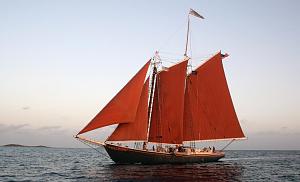 Click image for larger version

Name:	Red_Sails3.jpg
Views:	11
Size:	72.3 KB
ID:	1186