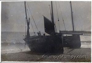 Click image for larger version

Name:	Hastings_Fishing_boat_1934.jpg
Views:	17
Size:	44.2 KB
ID:	1205